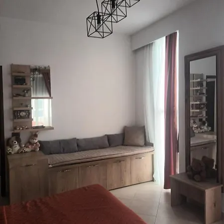 Egla House * Vlorë