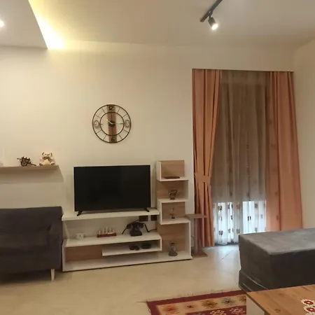 Egla House *