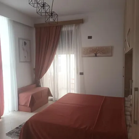 Egla House